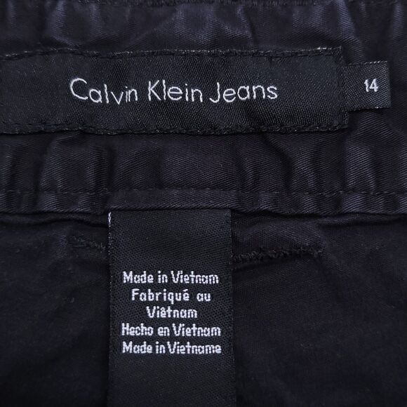 Calvin Klein Jeans Casual Button Zip Dark Wash Chino Shorts Womens Size 14 Black - Picture 3 of 8